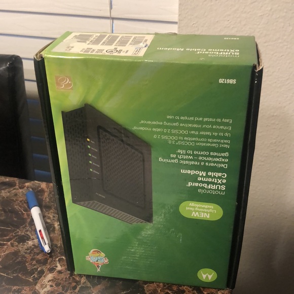 Motorola SURFboard SB6120, DOCSIS 3.0 Cable Modem - Picture 4 of 14